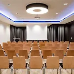 Отель Friendly Cityhotel Oktopus