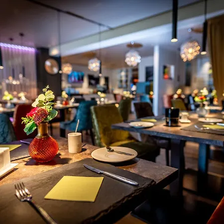 Friendly Cityhotel Oktopus Hotell 3*