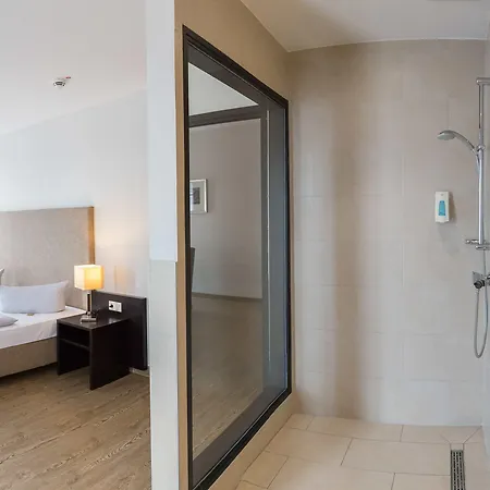 Hotell Friendly Cityhotel Oktopus 3*