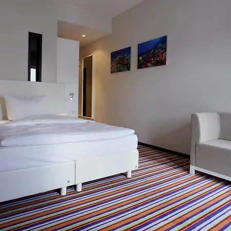 Ξενοδοχείο Friendly Cityhotel Oktopus 3*