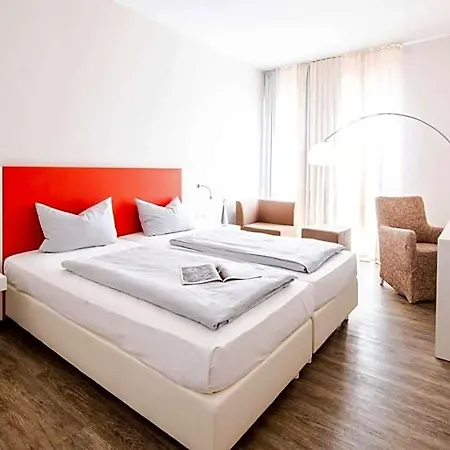 Friendly Cityhotel Oktopus 3*