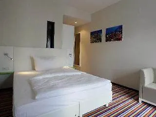 Ξενοδοχείο Friendly Cityhotel Oktopus