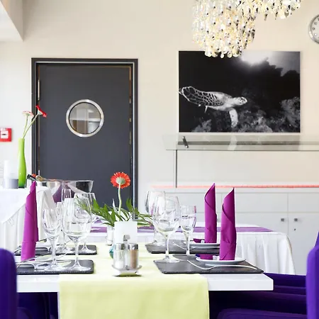 Friendly Cityhotel Oktopus Ξενοδοχείο 3*