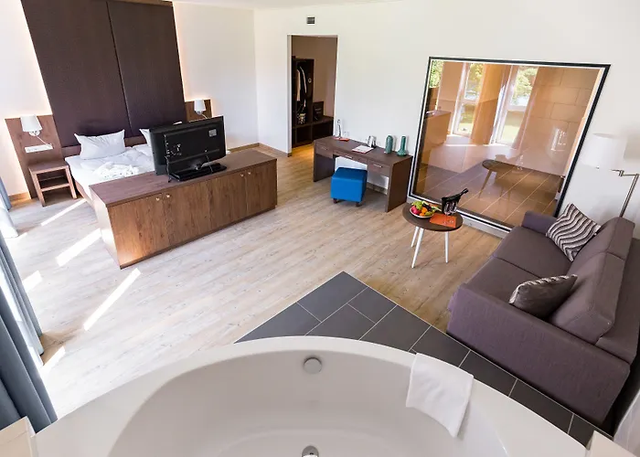 Ξενοδοχείο Friendly Cityhotel Oktopus 3*