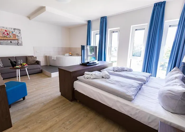 Ξενοδοχείο Friendly Cityhotel Oktopus 3*